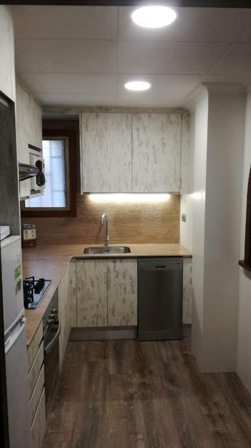 100M2 Big Apartment Private Garden And Pool/ 100M2 Gran Apartamento Jardin Privado Y Piscina / Acogedor Apartamento En Zona Tranquila Y Agradable Cambrils Luaran gambar